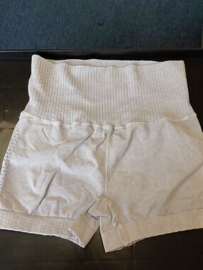 FP x Hatch Collab. High-Waist Ribbed Light Gray Women's Bike Shorts